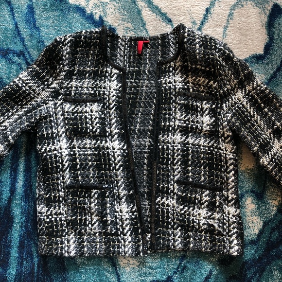 Tweed Crop-Sleeved Cardigan - Metallic Embellished - Picture 2 of 6